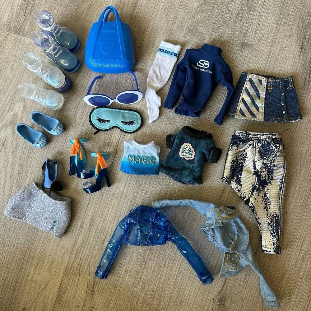 Rainbow High Blue Clothing & Accessories